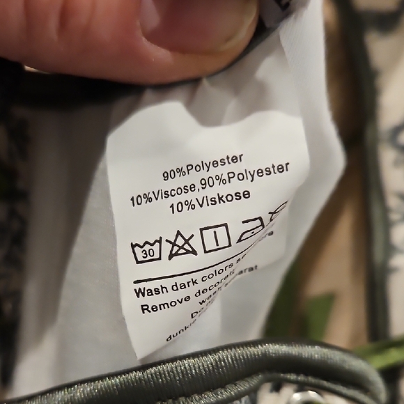 Scarlet Darkness Fairy Sage Green Floral Print Corset Top - Picture 4 of 4